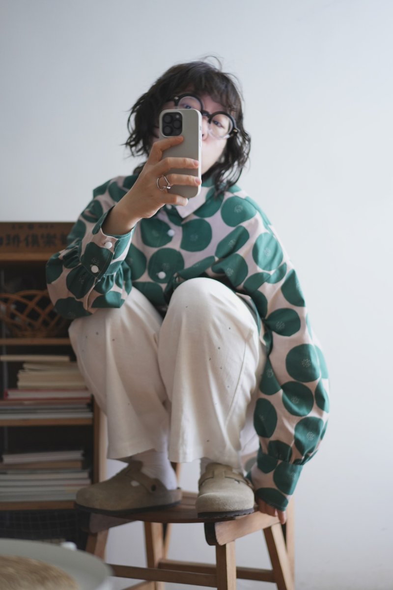 大綠點工裝襯衫 - 女襯衫 - 棉．麻 綠色