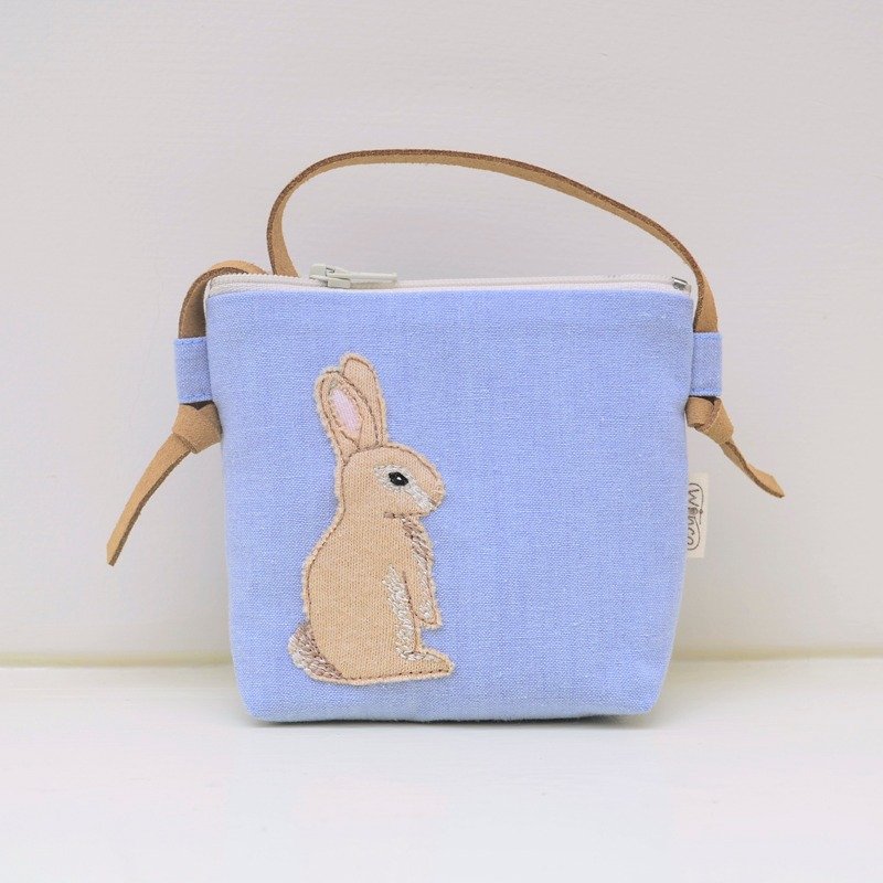 Elegant Rabbit Toddler mini shoulder bag - ผ้ากันเปื้อน - ผ้าฝ้าย/ผ้าลินิน สีน้ำเงิน