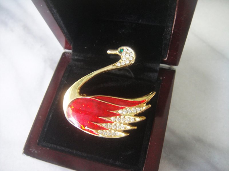 【老時光 OLD-TIME】早期二手飾品別針 - 擺飾/家飾品 - 其他材質 