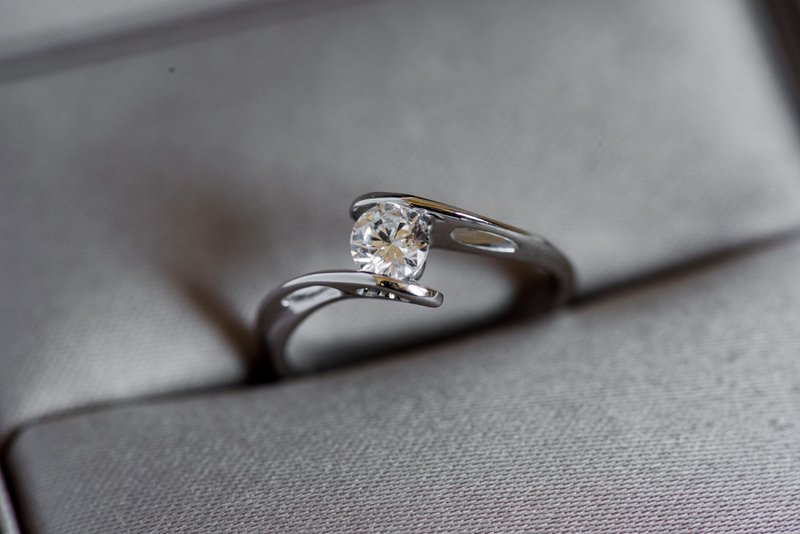 【求婚戒指】Sun 永恆• 純銀厚鍍18K金 • 結婚鑽戒 - 戒指 - 純銀 銀色