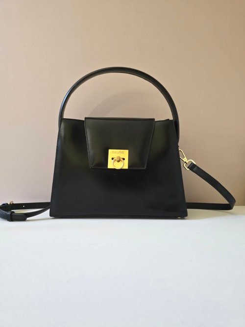 LA LUNE Vintage 日本鑑證古董品選物店 稀有中古二手Celine黑色翻蓋凱莉皮革斜揹包側孭包揹單肩包手提包