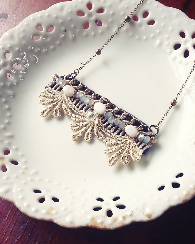 Korakuen Korakuen**gold lace blue crystal gold chain**gorgeous retro wind chain - Necklaces - Gemstone Gold