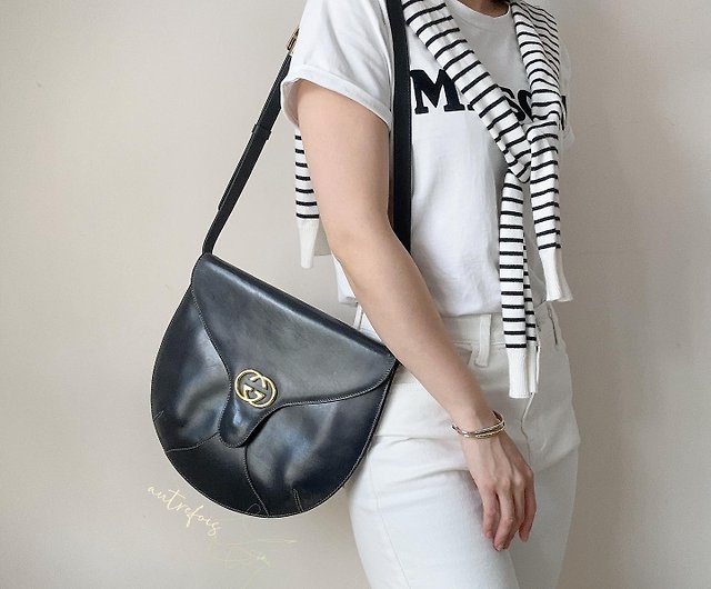 Gucci Leather Half Moon Bag - Shop autrefois-hk Messenger Bags & Sling Bags  - Pinkoi