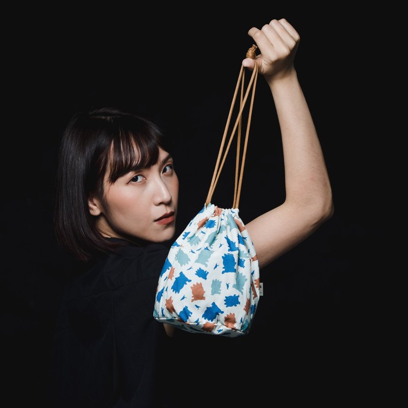 球型束口袋/限定花色/印花樂x酷企鵝-個性橘藍 - 化妝包/收納袋 - 棉．麻 多色