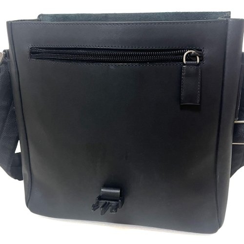 プラダ ショルダーバッグ レザー ブラック 黒 メンズ 斜め掛け V177 美品 本物Prada プラダショルダーバッグレザーブラック黒メンズ斜め