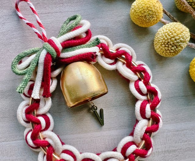 Christmas gift exchange [Jingle Bell] Mini Christmas bell as a charm French  knitting customization - Shop Vamacramé Items for Display - Pinkoi