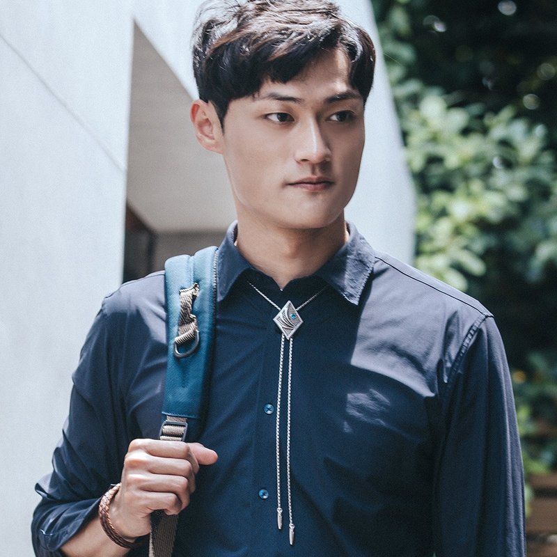 銀翼之輝 保羅領帶 Bolo Tie 領繩項鍊 金屬繩領帶 長項鍊 - 領帶/領帶夾 - 其他材質 銀色