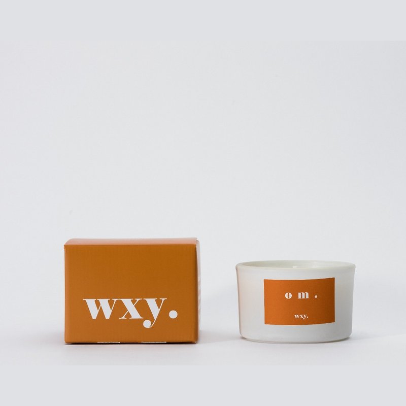 wxy Mini Candle- om. (Bamboo Leaf + Neroli) /3.35oz - เทียน/เชิงเทียน - แก้ว สีส้ม