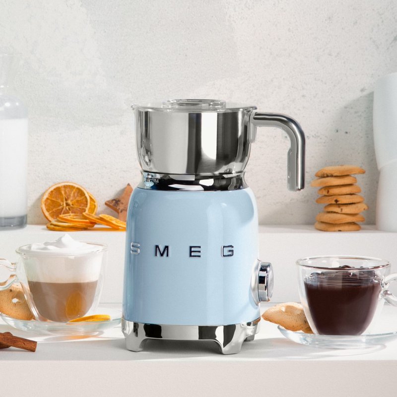 【SMEG】義大利電動奶泡機 / MFF11 / 共7色 - 廚房家電 - 其他金屬 藍色