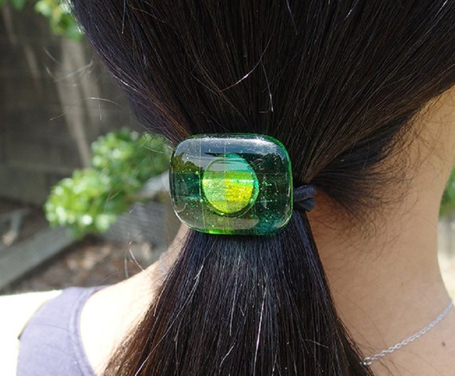 ꫛꫀꪝ硝子の髪飾り☆ポンポネグラス☆ヘアゴム 「想像の花