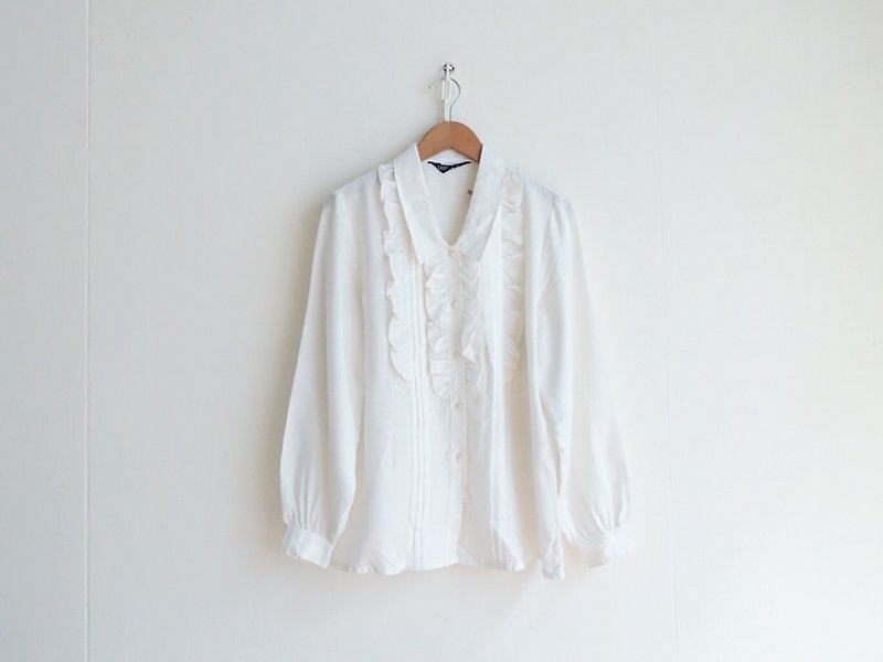 Vintage / Shirt / Long sleeve no.89 tk - เสื้อเชิ้ตผู้หญิง - เส้นใยสังเคราะห์ ขาว