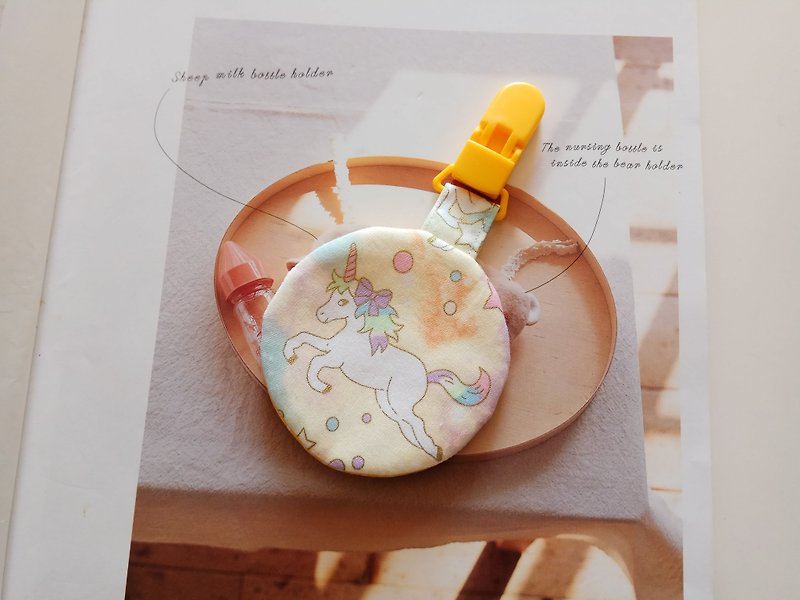 Yellow Unicorn round peace symbol bag moon gift peace symbol bag - ผ้ากันเปื้อน - ผ้าฝ้าย/ผ้าลินิน สีม่วง