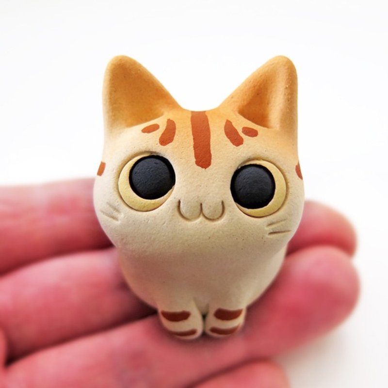豆にゃんこ・パッチリ目チャトラ　猫置物 - 擺飾/家飾品 - 陶 橘色