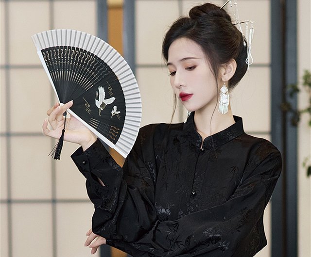漆黒の長袖シャツ新しい中国風黒航空機袖ジャガードデザイン漢服