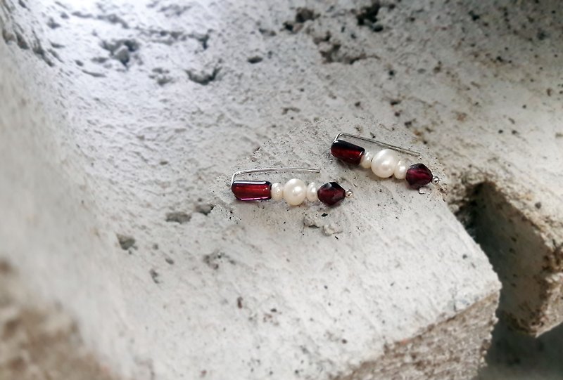 earring. Stone red pearl [*] two way obedient sterling silver earrings - ต่างหู - เครื่องเพชรพลอย 