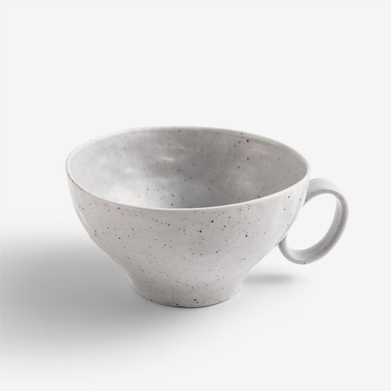 【Exciting Beauty New Product】WAGA Hand Twisted Fog Grey Ceramic Cup and Bowl - ถ้วยชาม - เครื่องลายคราม สีเทา