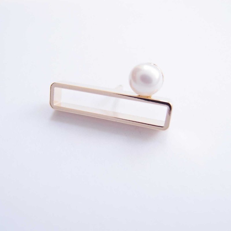 Geometric Landscape 10 Metal Pearl Brooch - Brooches - Other Metals Gold
