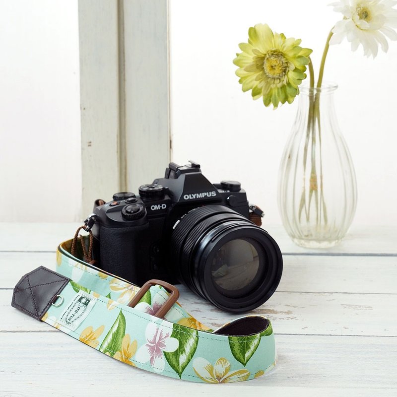 [3.5cm width] Adjustable length camera strap / Plumeria Hawaiian - ขาตั้งกล้อง - ผ้าฝ้าย/ผ้าลินิน 