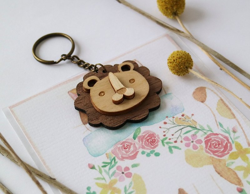 Domineering cute lion key ring - Keychains - Wood Khaki