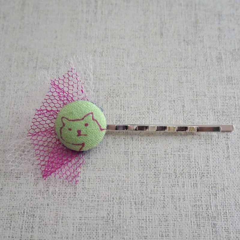 Hand-printed original walnut button hairpin "Cat 1" - Hair Accessories - Cotton & Hemp Green