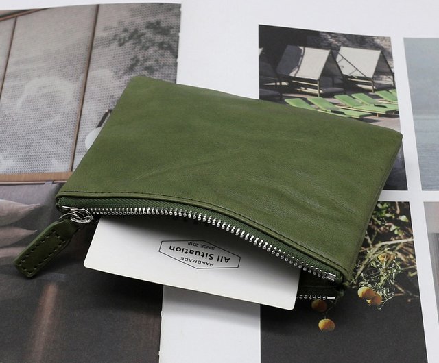 Small Zipper Bag in Olive Crinkle