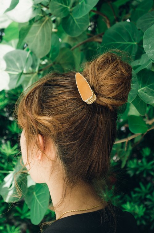 ¨̮シェイプレザーのヘアクリップ　1 500x0.jpg