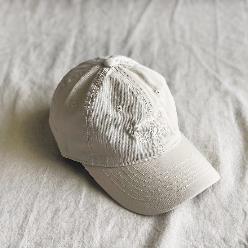 [Be WISE] Light Rice White Beige Beige Proverbs 1:7 Wisdom Old Hat - Hats & Caps - Other Materials White