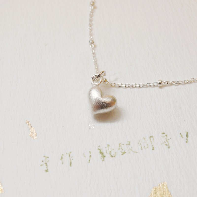 【silver】 Love Heart Pendant Necklace - Necklaces - Sterling Silver Silver