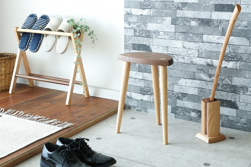 Furniture Workshop Kijisha Leaf Stool - เก้าอี้โซฟา - ไม้ สีนำ้ตาล