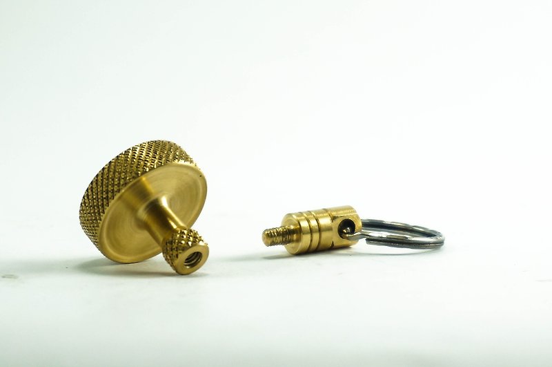 EDC Top 攜帶式手工金屬陀螺掛飾_銅製螺紋版 - 鑰匙圈/鑰匙包 - 其他金屬 金色