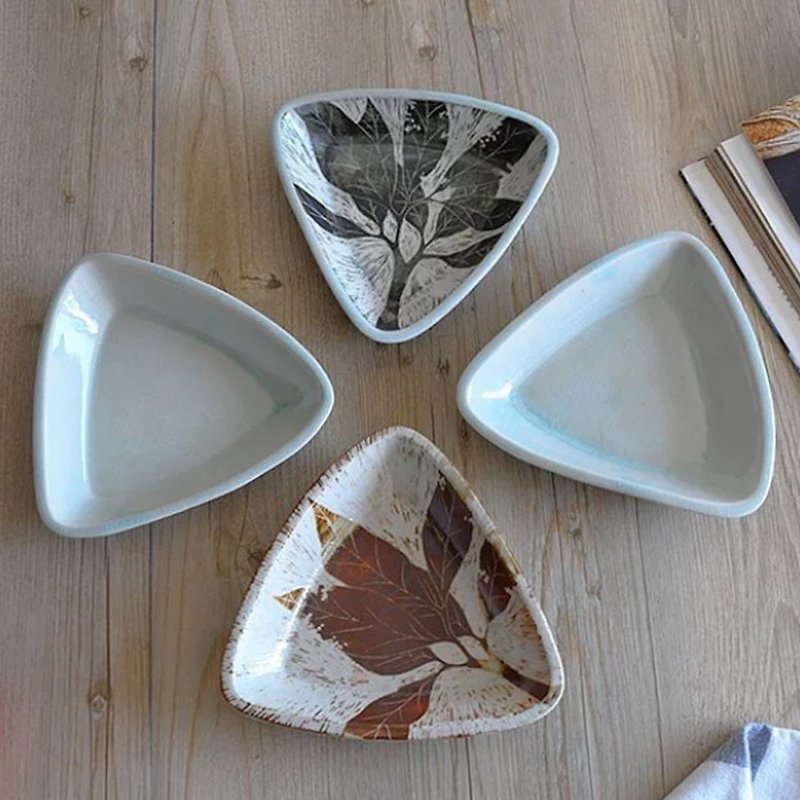 Xiangbei No. 9-Celadon Plant Flower Picking/Ice Crack Triangle Plate - Plates & Trays - Porcelain 