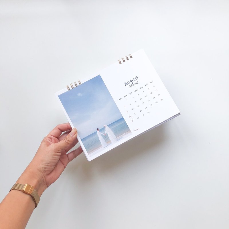 2022 Desk calendar customize photos size 6x8 inch - 日曆/月曆/年曆 - 紙 白色