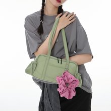 DirtySixショルダーバッグ