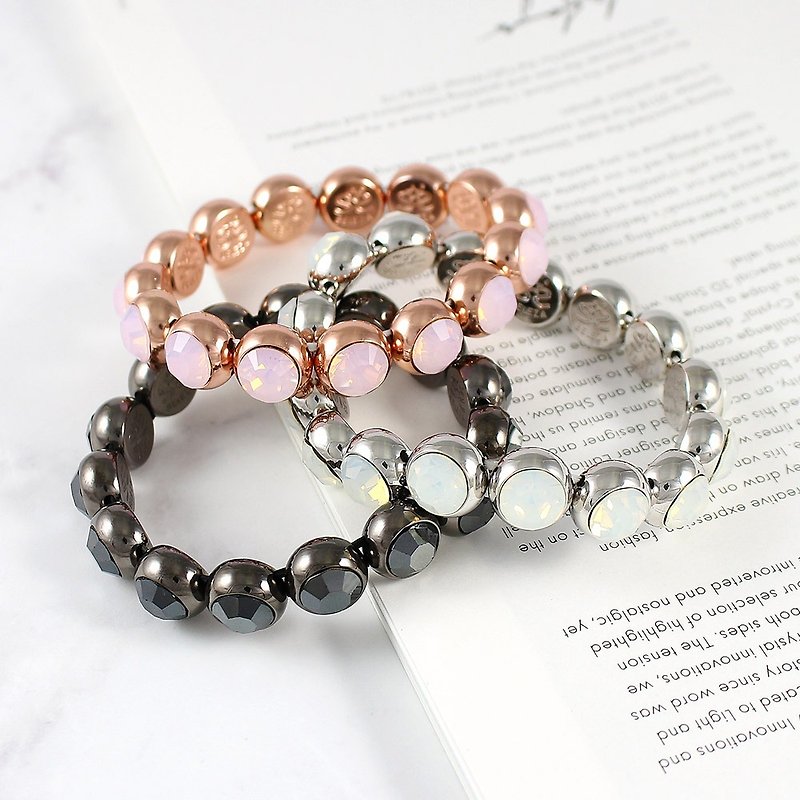 BELEZA Classic classic design crystal bracelet / Swarovski crystal - Bracelets - Other Metals Multicolor