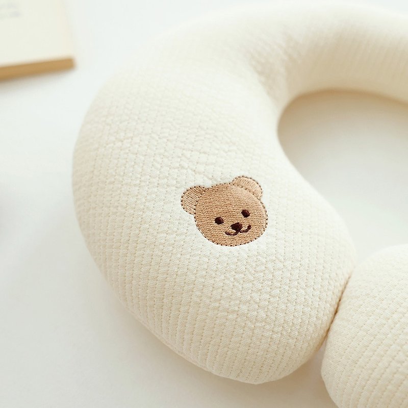 Korea Chezbebe Classic Bear Embroidery Cotton Neck Pillow - รถเข็นเด็ก - ผ้าฝ้าย/ผ้าลินิน 