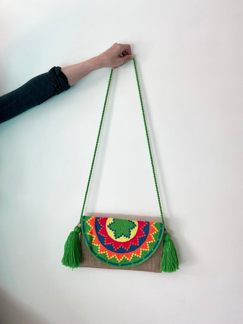 Wayuu Flap Crossbody Bag - กระเป๋าแมสเซนเจอร์ - ผ้าฝ้าย/ผ้าลินิน หลากหลายสี