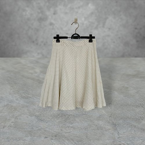 蘿綺莉蕾芭索 二手 米白黑配色 點點印花 輕薄飄逸 傘狀 高腰 25 短裙 OPD521