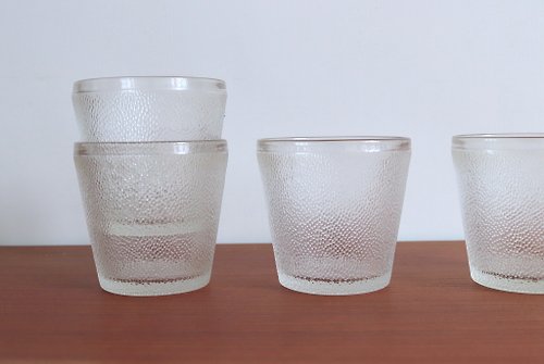 北 欧 の 雑 貨      Nordic Söpö Zakka 芬蘭 Nuutajärvi SAANA冰珠厚實玻璃杯