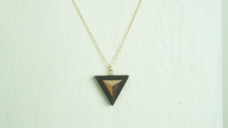 FOSSIL SERIES　トライアングルネック - 耳環/耳夾/耳骨夾 - 木頭 黑色