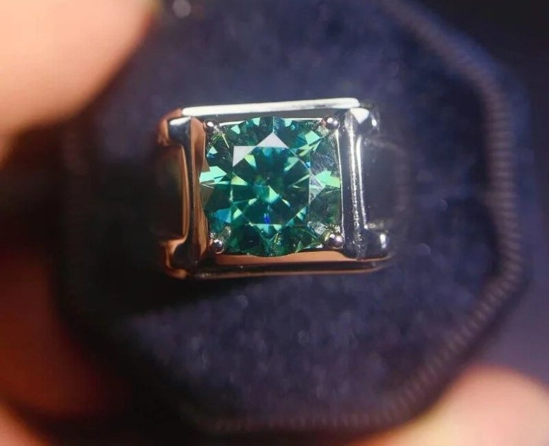 Moissanite Men's Ring, 3 Ct Green Moissanite Ring, Moissanite Silver Ring - 戒指 - 純銀 綠色