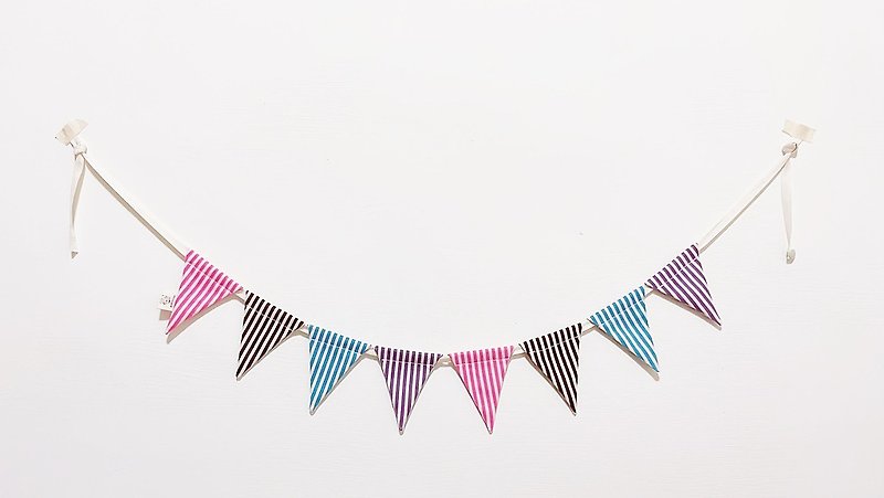 Line Pennant 8 Pieces Camping Pennant Party Pennant Birthday Hanging Flag - Wall Décor - Cotton & Hemp 
