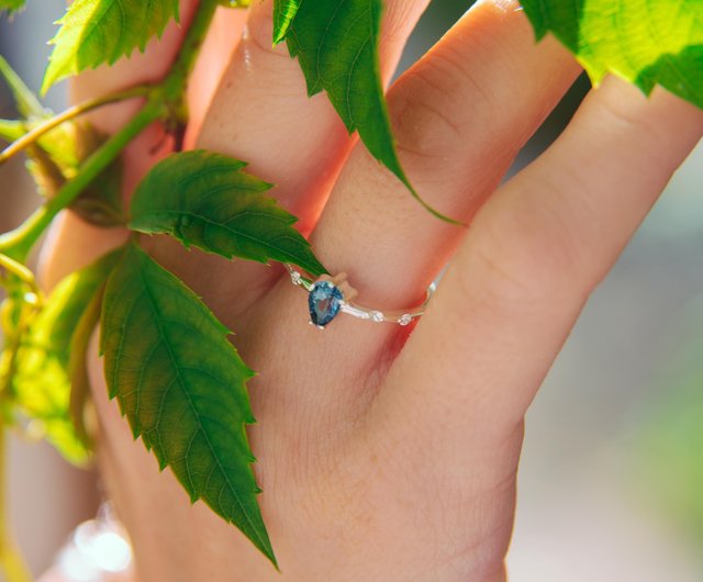 アンティーク英国 紫色の六角形カット アメジスト スターリング