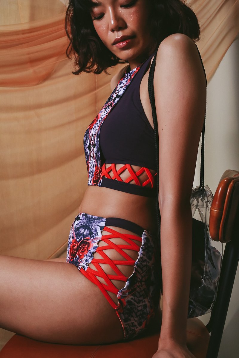 Corona set 露背高腰兩件式泳裝 / 玫瑰 花 打印+紫色 / S - 女泳衣/比基尼 - 聚酯纖維 多色