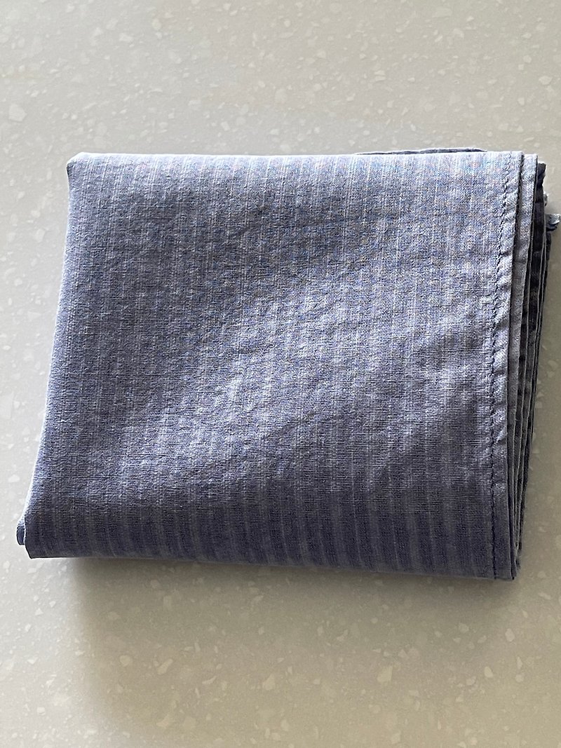Mineral dyed fine woven striped soft cotton handkerchief, individual monochrome series, blue and purple butterfly dance - ผ้าเช็ดหน้า - ผ้าฝ้าย/ผ้าลินิน สีม่วง