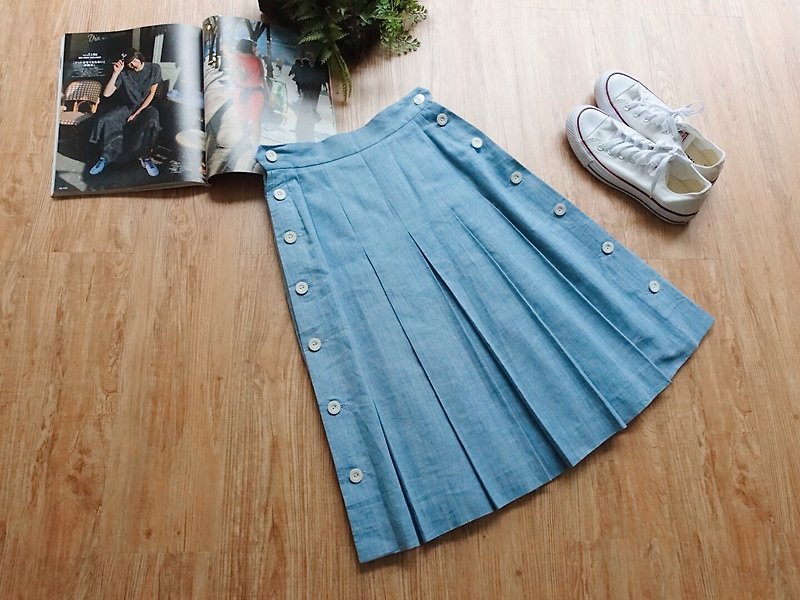 Vintage under / Pleated skirt no.19 (V) - Skirts - Polyester Blue