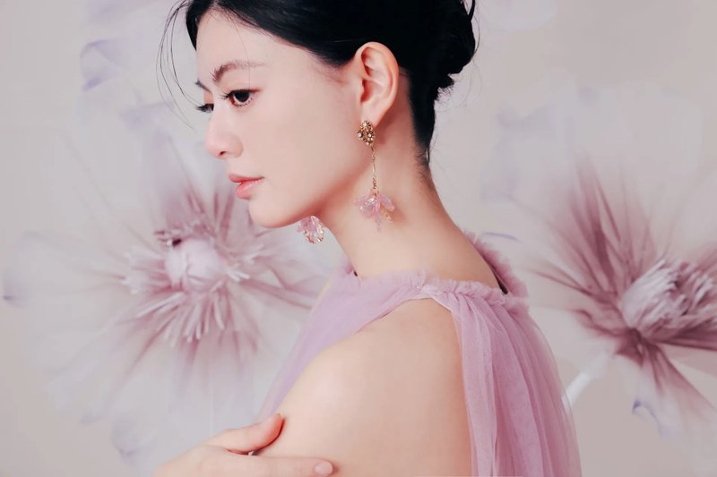 COR-DATE / Pink Flower Language / Bouquet Earrings - ต่างหู - วัสดุอื่นๆ 