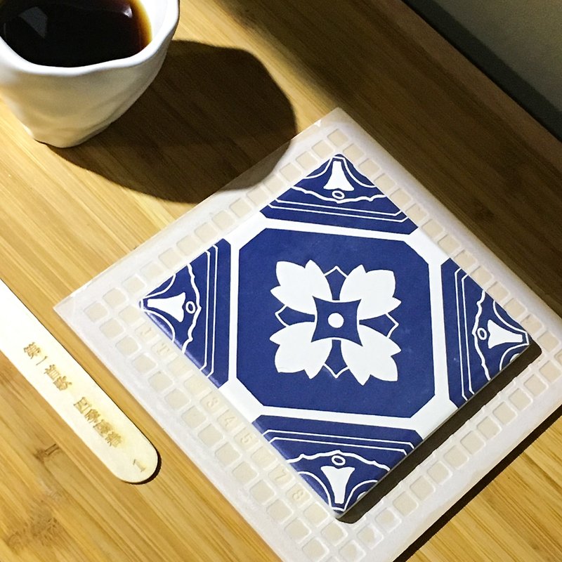 Taiwan Majolica Tiles Coaster【Spring】 - ที่รองแก้ว - ดินเผา สีน้ำเงิน