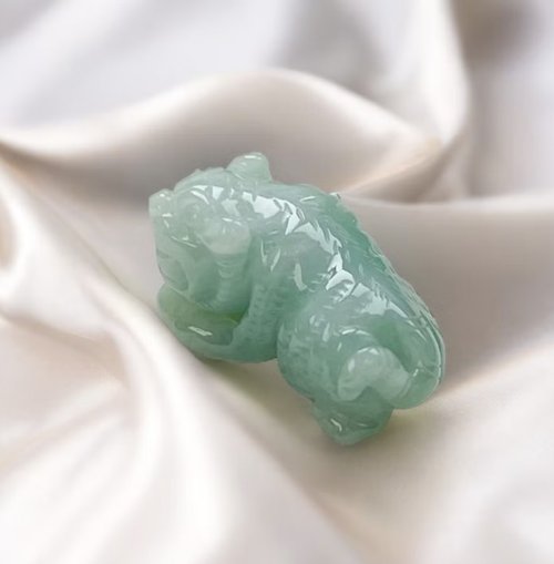 瓔珞珠寶盒 E.L.Jewelry Box 果陽綠翡翠老虎項鍊擺飾 | 天然緬甸玉A貨翡翠 | 送禮