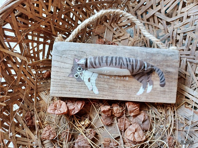 Cat of the Sea | Driftwood Listing Floating Ball Pet Custom Painting - หมอน - ไม้ 