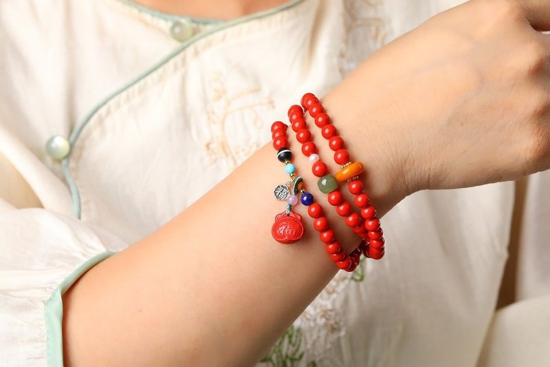 Natural cinnabar fine red sand three-circle bracelet - สร้อยข้อมือ - เครื่องเพชรพลอย 